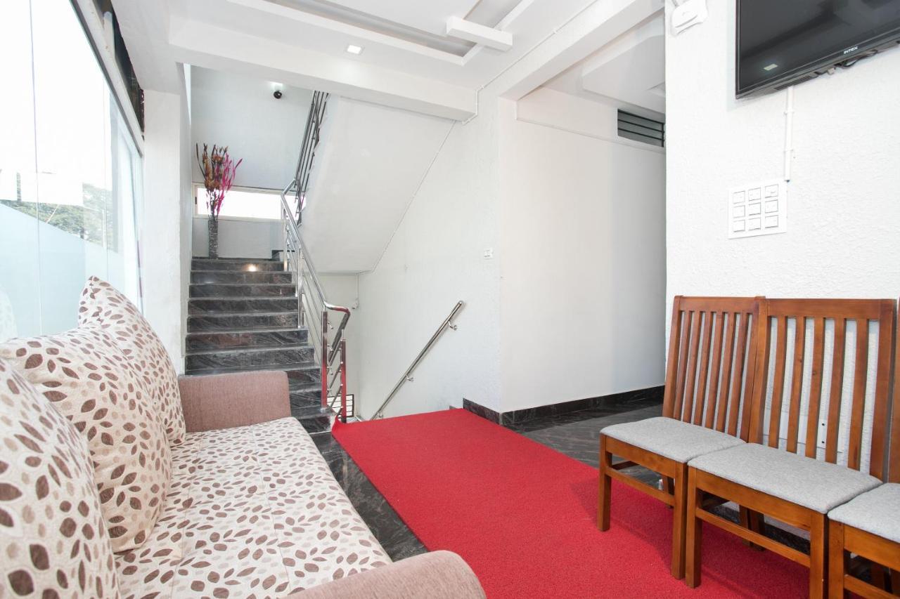 Oyo 11097 Hotel Grand Arabian Μπανγκαλόρ Εξωτερικό φωτογραφία