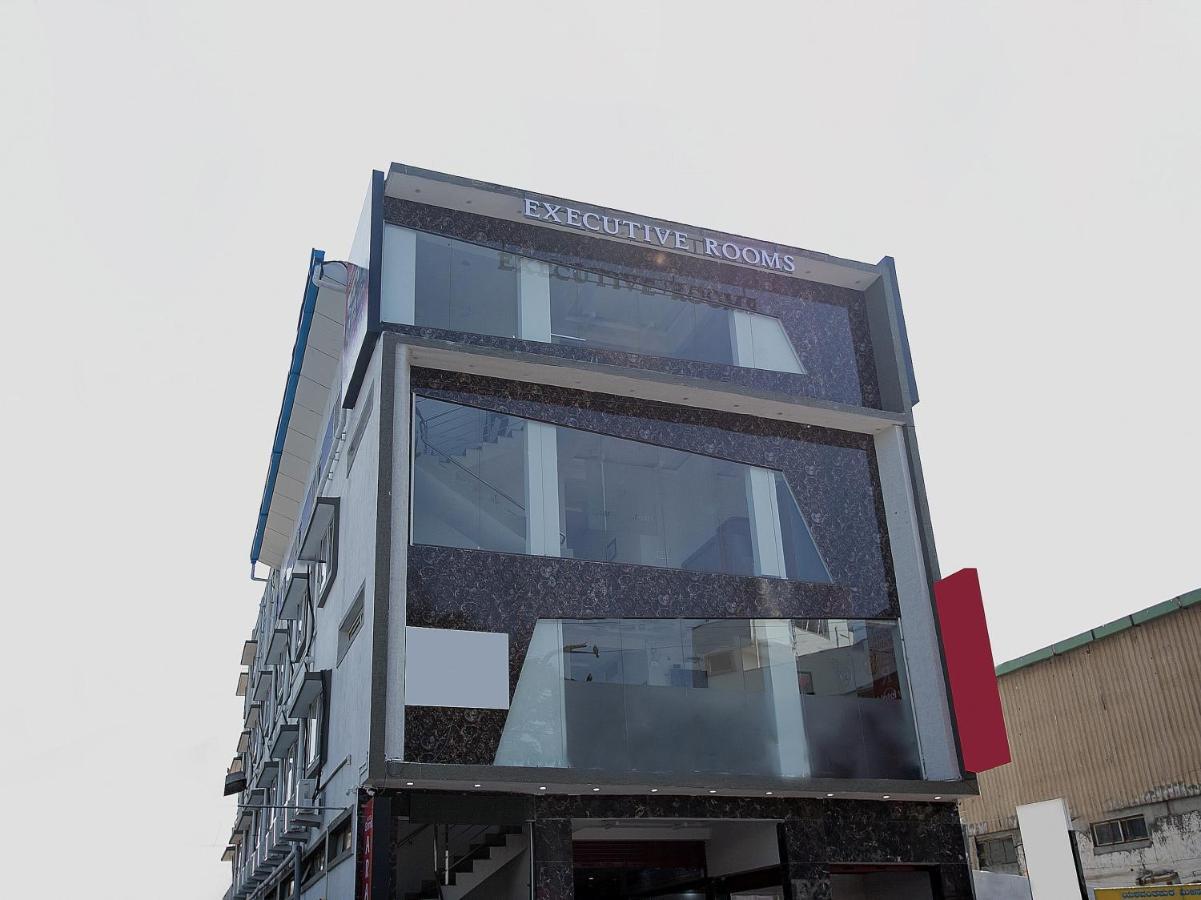 Oyo 11097 Hotel Grand Arabian Μπανγκαλόρ Εξωτερικό φωτογραφία
