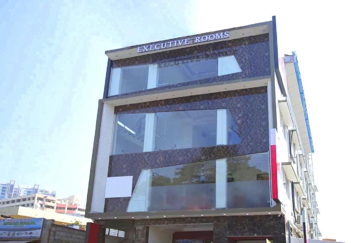 Oyo 11097 Hotel Grand Arabian Μπανγκαλόρ Εξωτερικό φωτογραφία